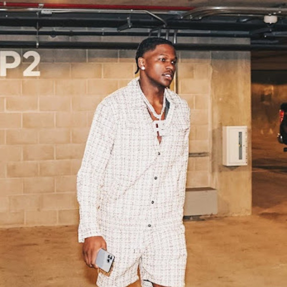 Meet your Posher, Andress - Picture 1 of 1